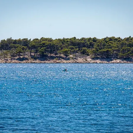 Apartment Alba Rab Banjol