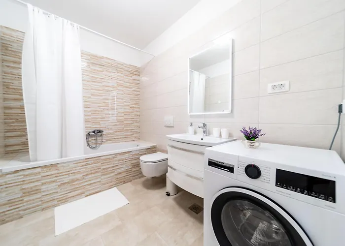 Alba Rab Appartement *