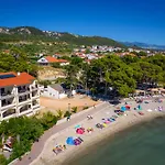 Alba Rab Appartamento Banjol