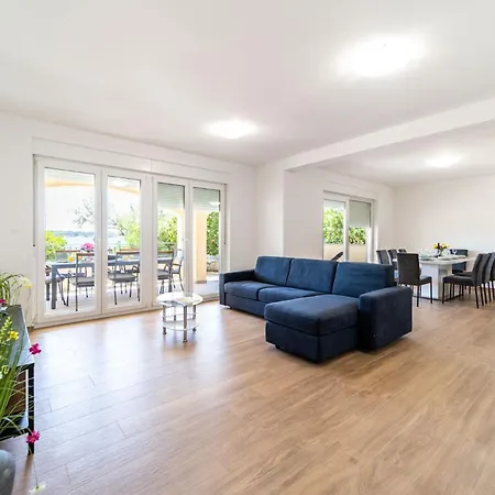 Apartman Alba Rab